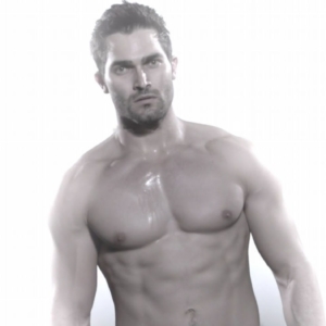 LEAKED: Tyler Hoechlin Naked Pictures Uncovered!