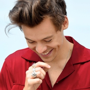 Harry Styles Nude Pics & NSFW Videos! ( Leaked )