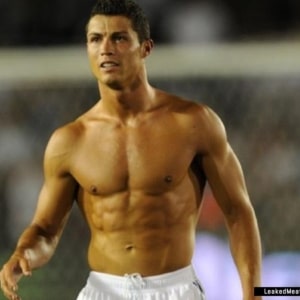 Cristiano Ronaldo Nude Pics, Videos & Leaked *NSFW*!